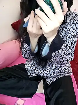 Snapshot of Alissa_121 chatting on February 2025 10:19:01 AM Alissa 121 online show from February 2025 10:19:01 AM