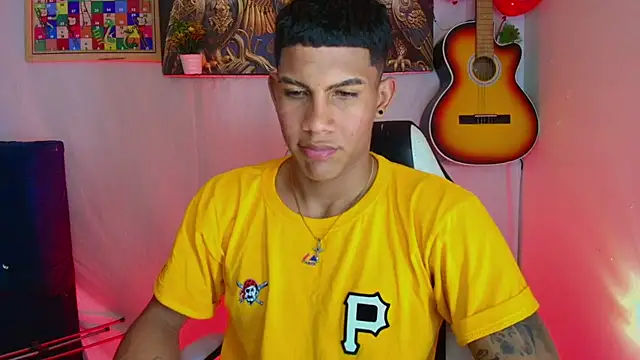 Damian latinxxx online show from February 2025 01:14:02 AM