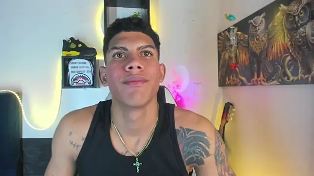 Damian latinxxx online show from February 2025 05:53:02 AM