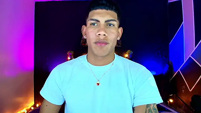 Damian latinxxx online show from March 2025 08:48:02 AM