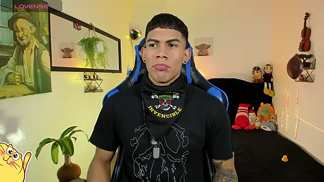 Damian latinxxx online show from March 2026 03:12:01 AM