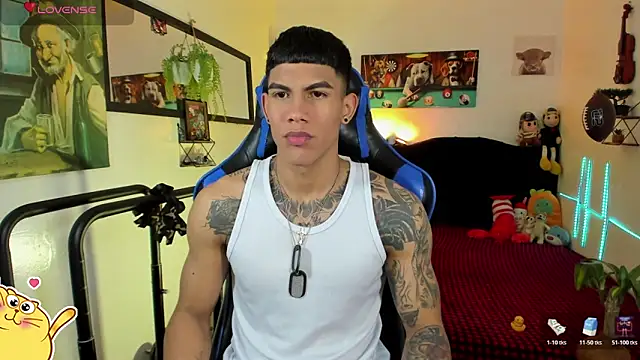 Damian latinxxx online show from April 2026 07:05:01 AM