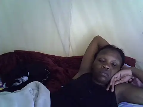 Snapshot of Sweet_serah chatting on December 2025 07:03:01 AM Sweet serah online show from December 2025 07:03:01 AM