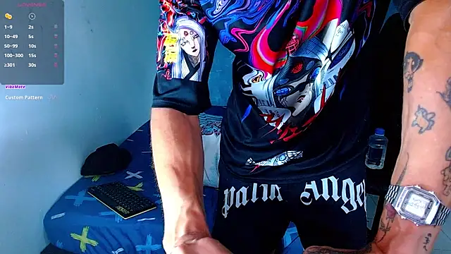 Snapshot of bray_hotboy777 chatting on February 2025 10:44:02 PM bray hotboy777 online show from February 2025 10:44:02 PM