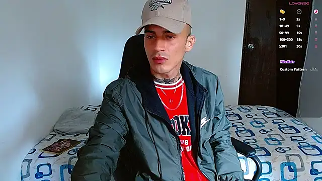 Snapshot of bray_hotboy777 chatting on November 2025 03:39:01 PM bray hotboy777 online show from November 2025 03:39:01 PM