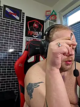 PupW0lfy online show from January 2025 03:54:01 PM