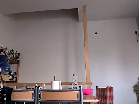 Snapshot of Milky_hairy_mommy chatting on January 2025 02:43:01 PM Milky hairy mommy online show from January 2025 02:43:01 PM