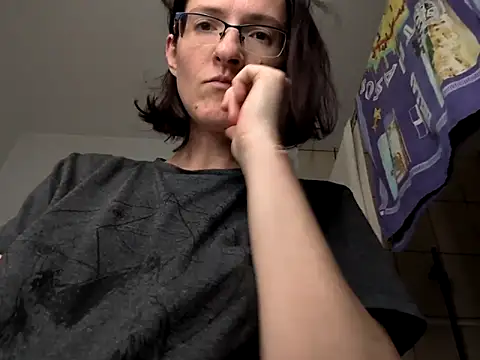 Snapshot of Milky_hairy_mommy chatting on September 2025 06:51:02 PM Milky hairy mommy online show from September 2025 06:51:02 PM