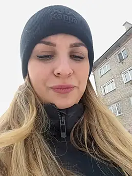 OlgaBuzzz online show from February 2025 07:30:02 AM