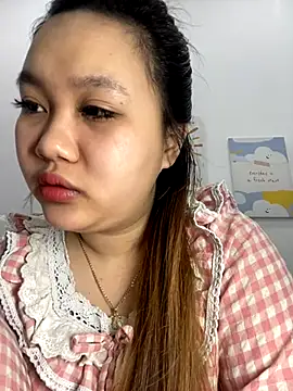 Odette68 online show from November 2025 01:27:02 AM