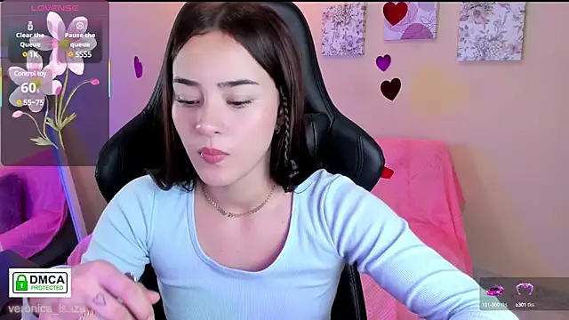 Veronica isaza   online show from March 2025 03:45:02 PM