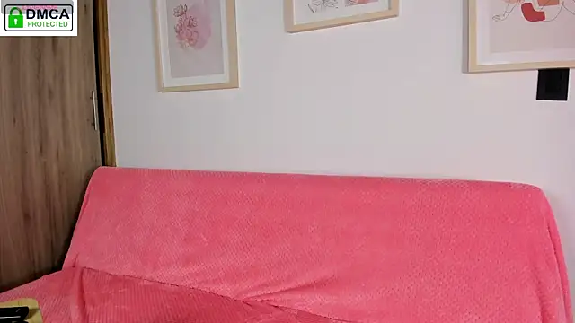 Veronica isaza   online show from April 2026 12:58:02 PM