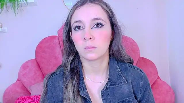 AmbarHills 1 online show from February 2026 11:35:02 AM