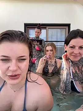 Inked lorena online show from November 2025 12:18:01 PM