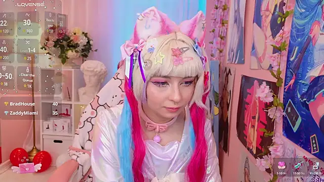 Coconut Mia online show from February 2025 12:08:01 AM