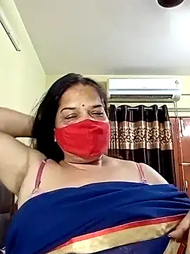 Snapshot of IndianAngle chatting on March 2025 12:33:02 PM IndianAngle online show from March 2025 12:33:02 PM