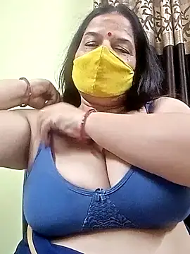 Snapshot of IndianAngle chatting on September 2025 09:38:01 PM IndianAngle online show from September 2025 09:38:01 PM