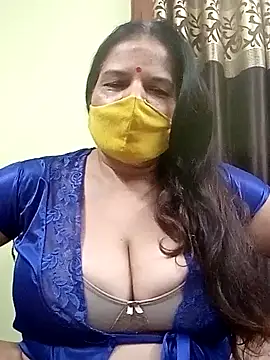 Snapshot of IndianAngle chatting on October 2025 08:40:02 PM IndianAngle online show from October 2025 08:40:02 PM