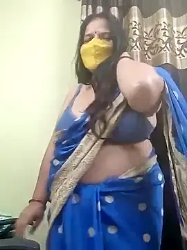 Snapshot of IndianAngle chatting on October 2025 06:08:01 PM IndianAngle online show from October 2025 06:08:01 PM