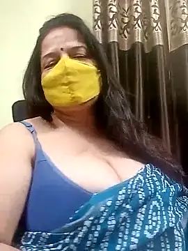 Snapshot of IndianAngle chatting on October 2025 08:32:01 PM IndianAngle online show from October 2025 08:32:01 PM