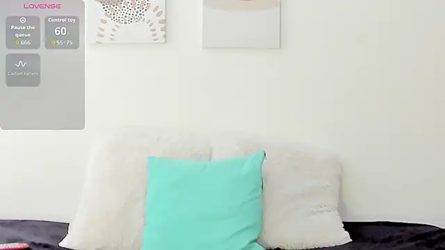 Evawalker  online show from January 2026 04:01:01 PM