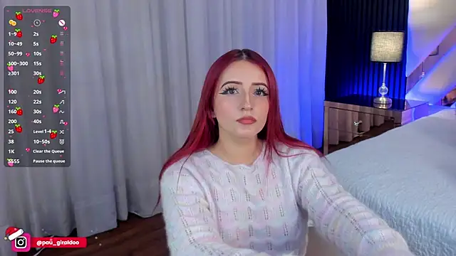 Snapshot of misspaulinaa chatting on December 2024 12:17:02 AM misspaulinaa online show from December 2024 12:17:02 AM