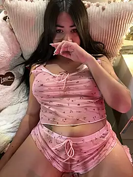  MadiLee  online show from December 2024 03:33:02 AM