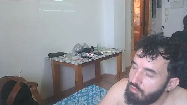 Snapshot of FJcouple chatting on January 2025 10:32:01 AM FJcouple online show from January 2025 10:32:01 AM