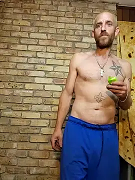 Snapshot of 5g4ever chatting on September 2025 05:11:01 AM 5g4ever online show from September 2025 05:11:01 AM