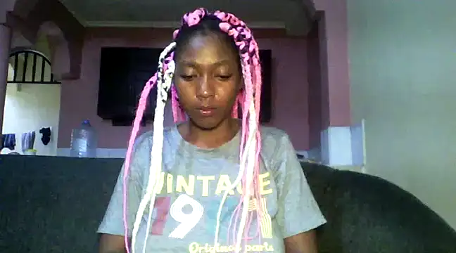 Sexxy bre online show from December 2024 06:31:01 AM