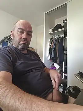 veryverybigdick45 online show from June 2026 08:28:02 AM