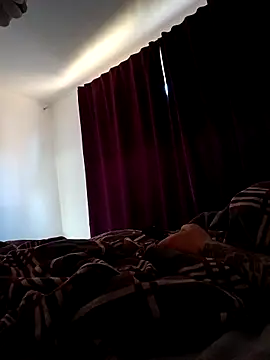 PAULMAXLEO online show from March 2026 09:26:02 AM