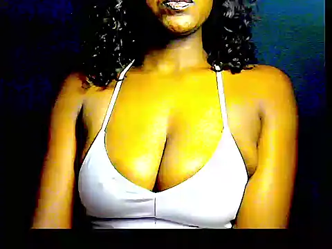 Snapshot of lilylovexx chatting on August 2026 12:40:02 PM lilylovexx online show from August 2026 12:40:02 PM