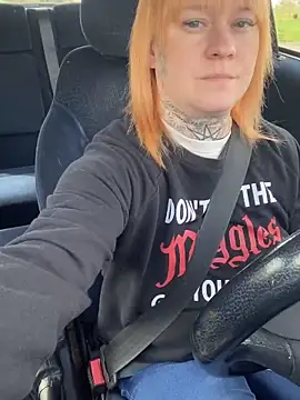 poussichienne online show from March 2026 11:21:02 AM