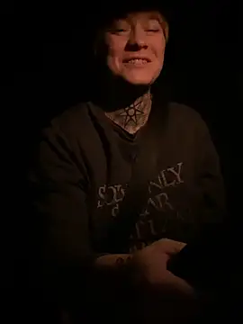 poussichienne online show from April 2026 04:11:01 AM