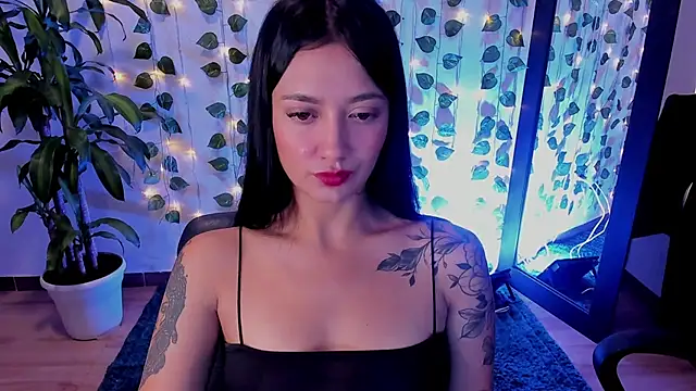 mariiana-diaz online show from March 2025 01:51:01 PM