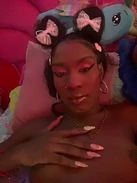 Snapshot of Dulcee_kandy chatting on September 2025 12:43:02 PM Dulcee kandy online show from September 2025 12:43:02 PM