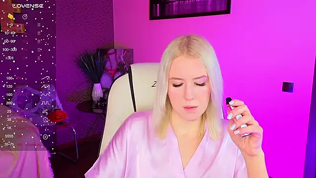 Selenatrend online show from November 2025 12:26:01 PM