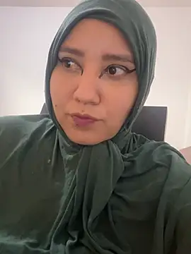 hannahayat online show from February 2026 03:32:01 PM