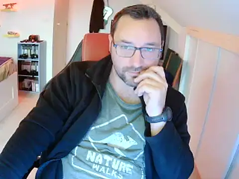 Snapshot of Fantaxx86 chatting on December 2024 11:23:02 AM Fantaxx86 online show from December 2024 11:23:02 AM