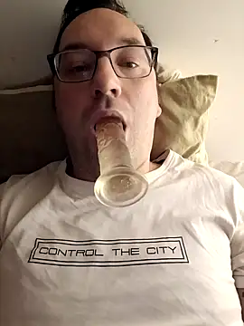 Snapshot of Fantaxx86 chatting on December 2024 09:54:02 PM Fantaxx86 online show from December 2024 09:54:02 PM