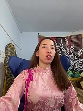 Snapshot of Cherry_6969 chatting on January 2025 05:13:01 PM Cherry 6969 online show from January 2025 05:13:01 PM
