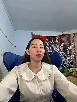 Snapshot of Cherry_6969 chatting on February 2025 04:25:01 PM Cherry 6969 online show from February 2025 04:25:01 PM