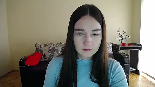 Pretty shy online show from October 2025 08:25:02 AM