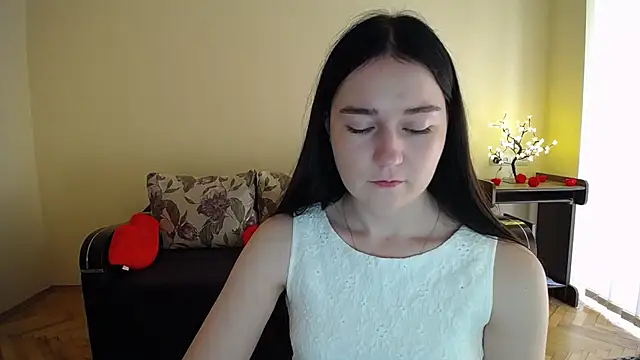 Snapshot of Pretty_shy chatting on June 2026 08:56:02 AM Pretty shy online show from June 2026 08:56:02 AM