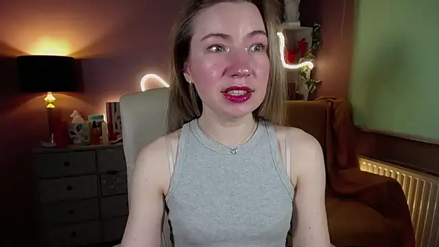 Mia Tasty online show from March 2025 10:45:02 AM