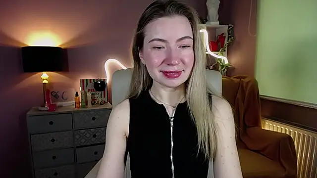 Mia Tasty online show from March 2025 07:47:01 AM