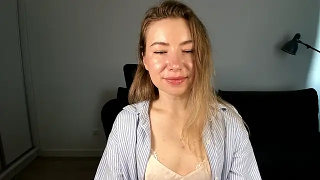 Mia Tasty online show from March 2026 07:34:02 AM