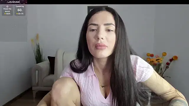 Snapshot of Emmapmg chatting on March 2025 01:21:01 PM Emmapmg online show from March 2025 01:21:01 PM