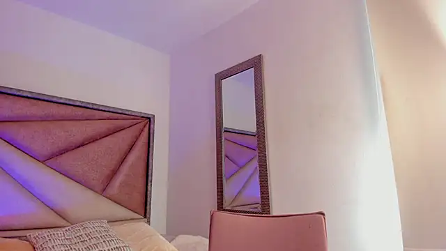 BonnieCute  online show from April 2026 01:42:02 PM